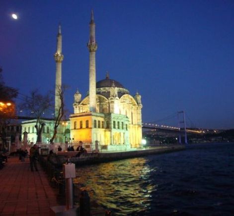 Ortaköy Mosque during the adhan (call to prayer)